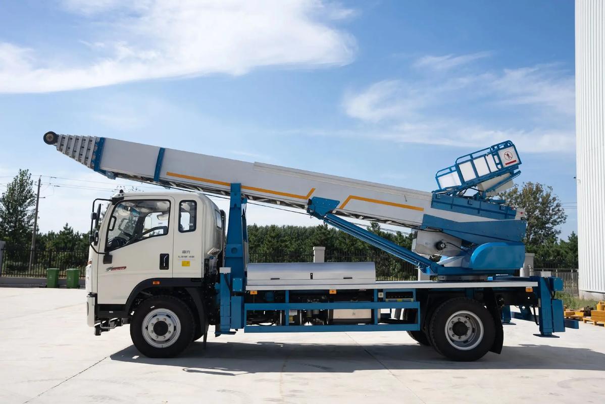 黄石港云梯上料车租赁费用