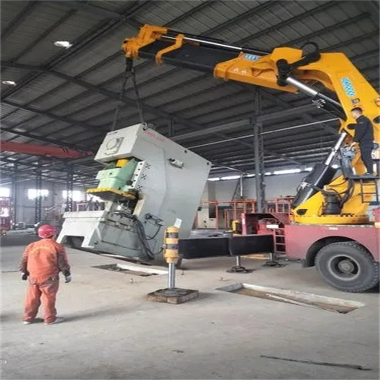 黄石港80吨折臂吊车出租附近电话