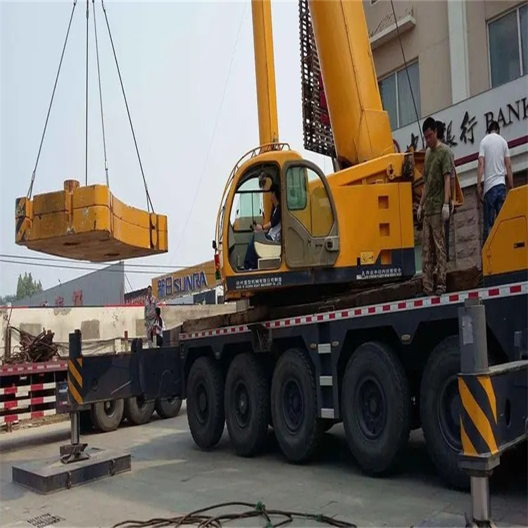 黄石港当地吊车出租|机器吊装|75吨|工厂搬迁服务